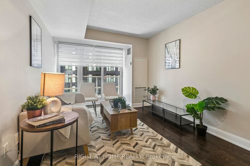2804-2181 Yonge St, Toronto, ON, M4S3H7 | Card Image