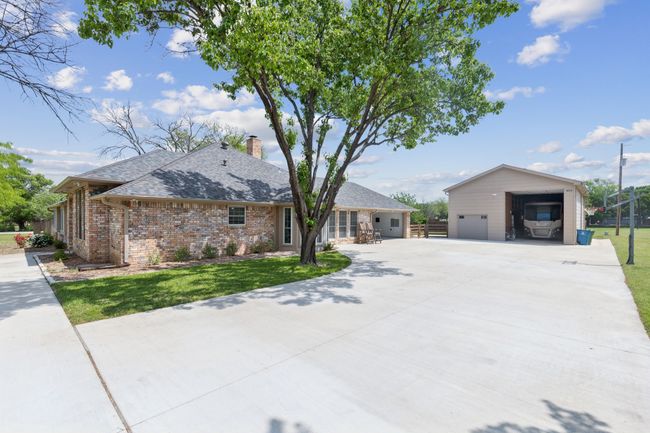 930 Shady Meadow Ct, House other with 4 bedrooms, 3 bathrooms and null parking in Copper Canyon TX | Image 4