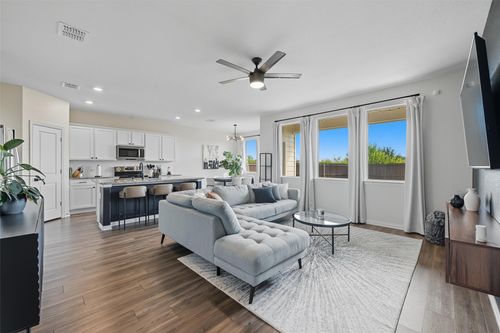 6940 Waterloo Ln, Fort Worth, TX, 76179-6725 | Card Image