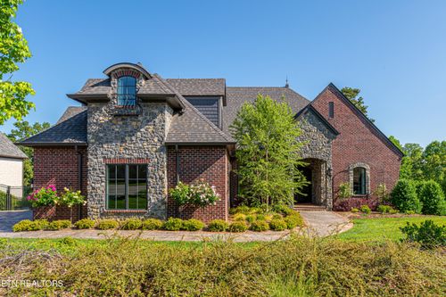 2420 Marina Way, Lenoir City, TN, 37772-2033 | Card Image