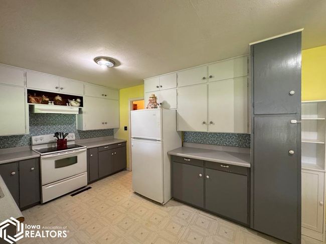 603 N Davis St, House other with 3 bedrooms, 1 bathrooms and null parking in Bloomfield IA | Image 16