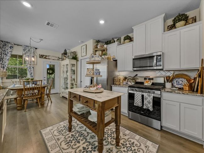 2332 Evening Stone Dr, House other with 3 bedrooms, 2 bathrooms and null parking in Aubrey TX | Image 9