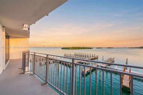 4h-770 Ne 69th St, Miami, FL, 33138-5757 | Card Image