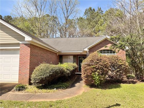 815 Greenwood Dr, Auburn, AL, 36832-3654 | Card Image