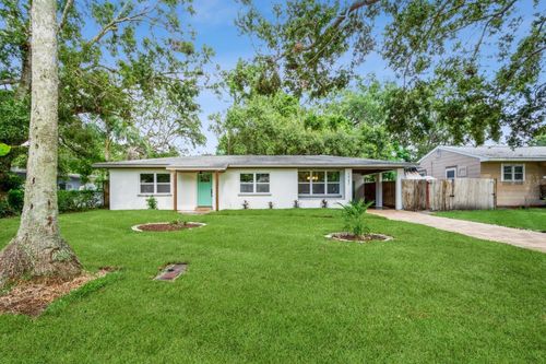 1747 Santa Anna Dr, DUNEDIN, FL, 34698-3724 | Card Image
