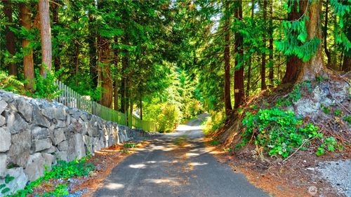175 Lake Ballinger Way, Edmonds, WA, 98026 | Card Image