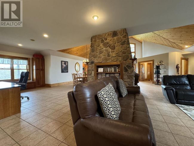 11125 Rte 6, House other with 5 bedrooms, 6 bathrooms and null parking in Clinton PE | Image 14