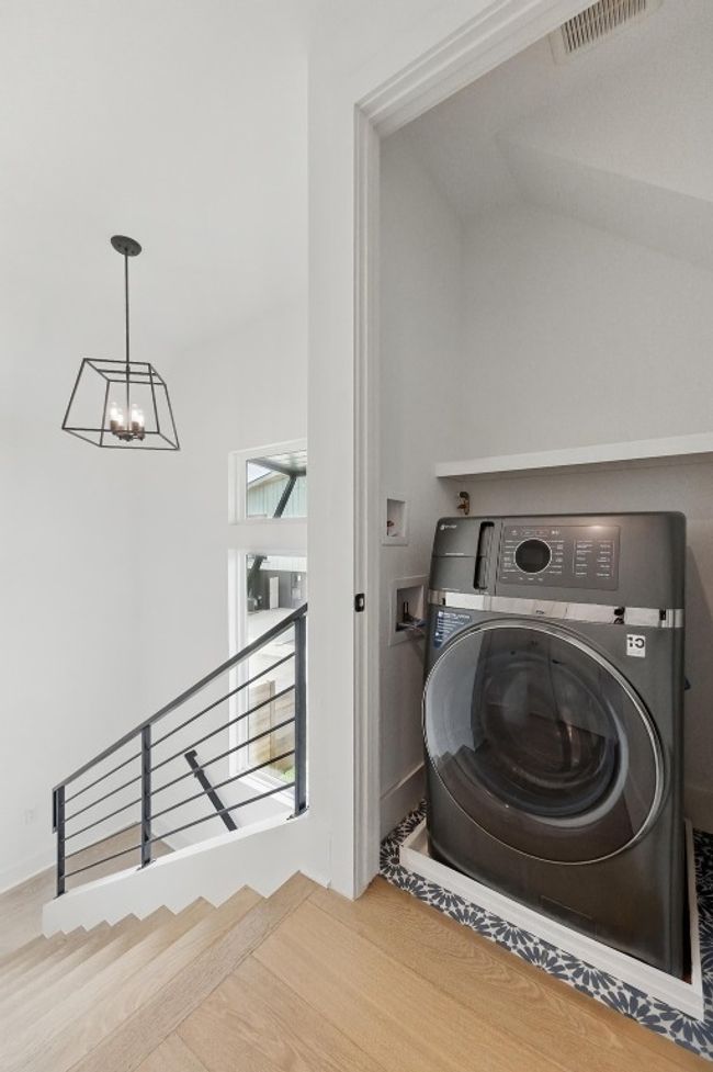 2 - 2105 Sl Davis Ave, House other with 3 bedrooms, 3 bathrooms and null parking in Austin TX | Image 27