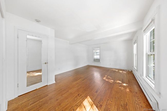 APT-2B - 885 Post Rd, House other with 2 bedrooms, 1 bathrooms and 2 parking in Darien CT | Image 10