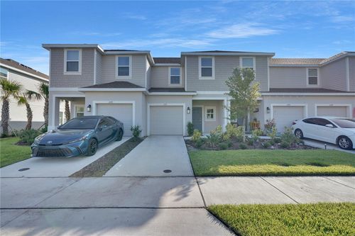2271 Portrait St, KISSIMMEE, FL, 34758-7400 | Card Image