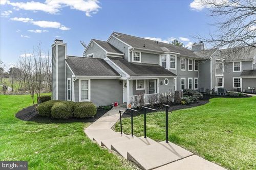 732 Bradford Ter, WEST CHESTER, PA, 19382-1998 | Card Image