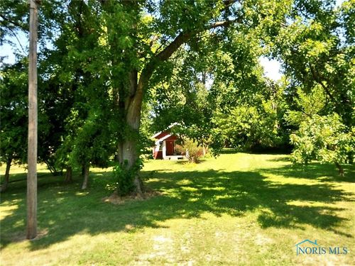 8830 Maumee Western Rd, Monclova, OH, 43542-9328 | Card Image