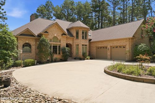14 Kirkton Ct, Pinehurst, NC, 28374-9747 | Card Image