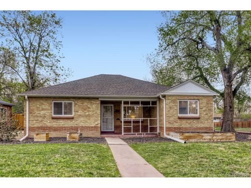 1600 Xanthia St, Denver, CO, 80220-2220 | Card Image