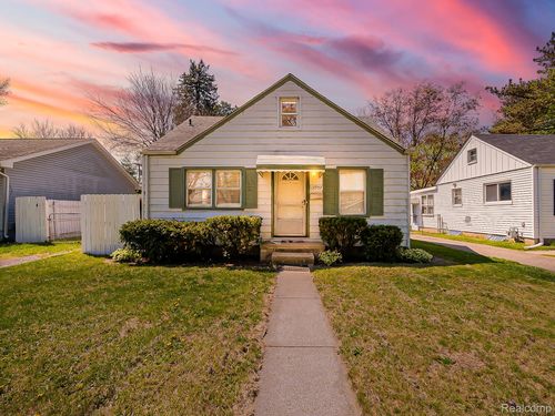 13957 San Jose, Redford, MI, 48239-2946 | Card Image