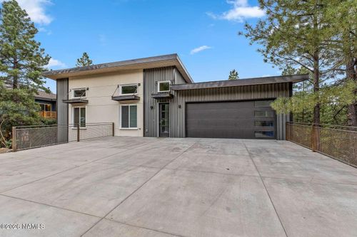 775 E Ponderosa Pkwy, Flagstaff, AZ, 86001-3372 | Card Image