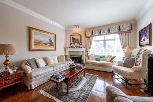 4-11358 Cottonwood Dr, Maple Ridge, BC, V2X5V5 | Card Image