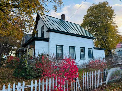 13 Prospect St, Bellows Falls, VT, 05101-1465 | Card Image