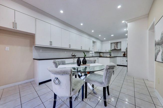 304 Elson St, House other with 7 bedrooms, 6 bathrooms and 4 parking in Markham ON | Image 11