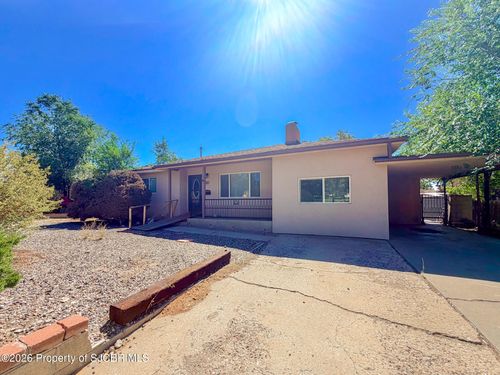 1001 Zuni Dr, Farmington, NM, 87401-7049 | Card Image