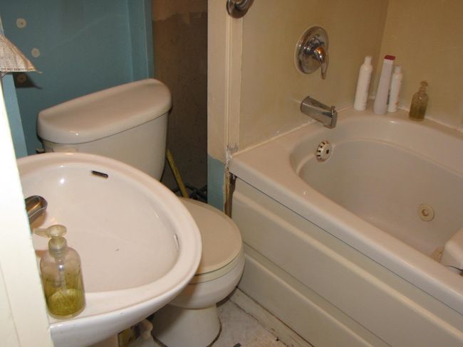 852 - 472 Amherst St, Home with 0 bedrooms, 1 bathrooms and null parking in Manchester NH | Image 7