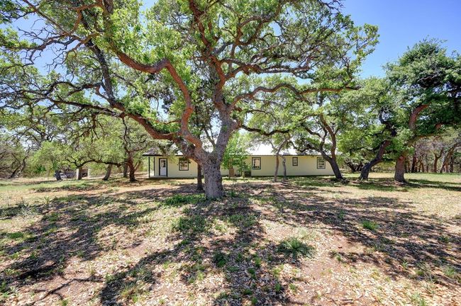 3824 Mccall Creek Rd, Home with 4 bedrooms, 3 bathrooms and 2 parking in Blanco TX | Image 23