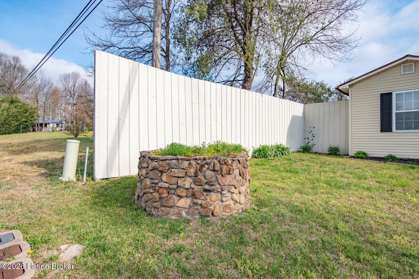 Residential in Mammoth Cave 3