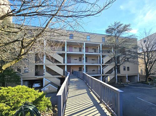 89-1969 Superfine Ln, WILMINGTON, DE, 19802-4922 | Card Image