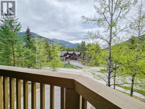 308-2070 Summit Dr, Panorama, BC, V0A1T0 | Card Image