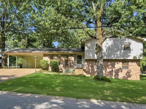8211 Park Ave, Sherwood, AR, 72120-3950 | Card Image