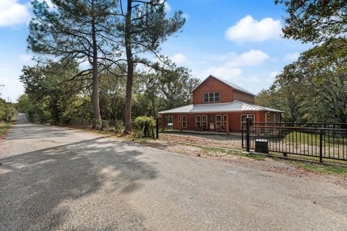 483 Spout Springs Rd, Pottsboro, TX, 75076-7029 | Card Image