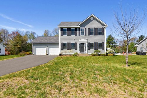 45 Windswept Rd, Manchester, NH, 03109-5437 | Card Image