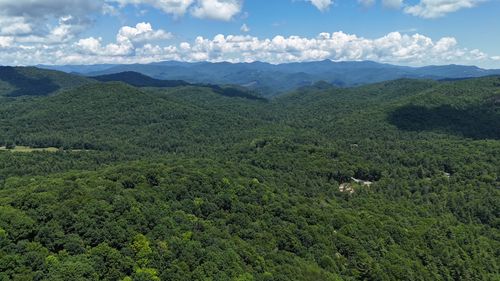 40 Roaming Rd, Glenville, NC, 28736 | Card Image