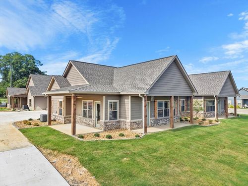 86 Maddox Ln, Chatsworth, GA, 30705-1600 | Card Image