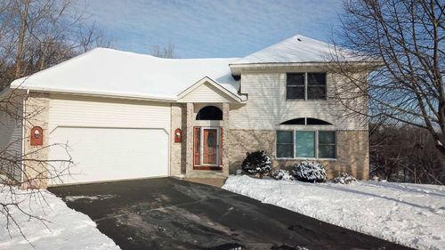 6492 Bordeaux Ct, Inver Grove Heights, MN, 55076-2057 | Card Image