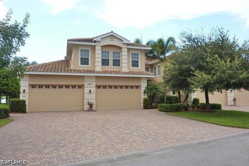 601-6017 Trophy Dr, NAPLES, FL, 34110-7341 | Card Image