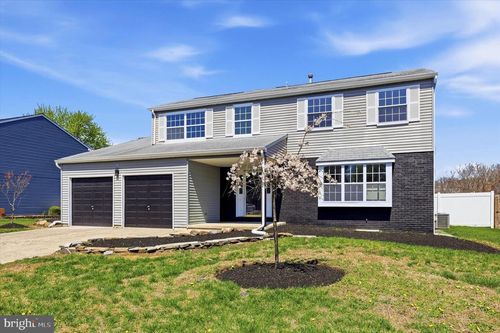 1986 Greentree Rd, CHERRY HILL, NJ, 08003-1122 | Card Image