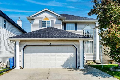 69 Coral Springs Park Ne, Calgary, AB, T3J3Y3 | Card Image
