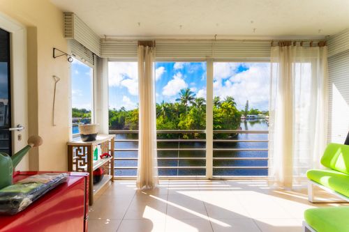 apt-303-3010 Ne 16th Ave, Oakland Park, FL, 33334-5200 | Card Image