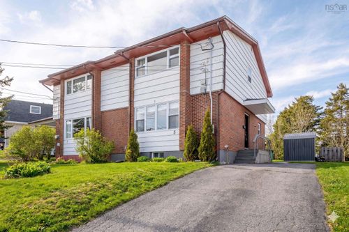 5 Apollo Crt, Halifax, NS, B3M1G9 | Card Image