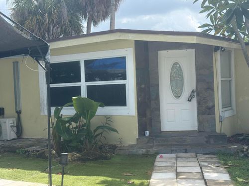 192 Caroline Drive, West Palm Beach, FL, 33413 | Card Image