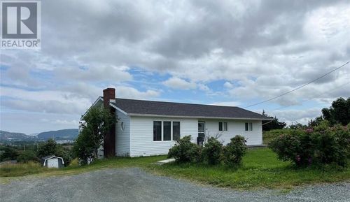 27 Aylwards Lane, St. John's, NL, A1A4Y5 | Card Image