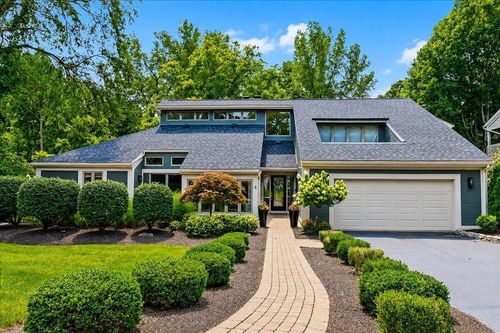4377 Shire Creek Ct, Hilliard, OH, 43026-2764 | Card Image