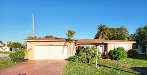 4444 Nw 42nd Avenue, Lauderdale Lakes, FL, 33319 | Card Image