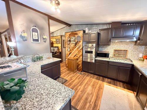 360 S White Mountain Dr, Saint Johns, AZ, 85936-4942 | Card Image