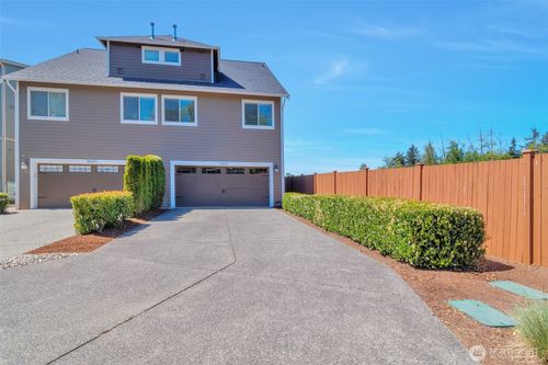 b-14522 15th Ave W, Lynnwood, WA, 98087-6258 | Card Image
