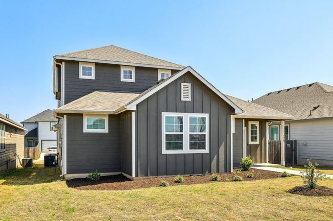 Peaceful, spacious, and inviting – the perfect home for making memories. | Image 11