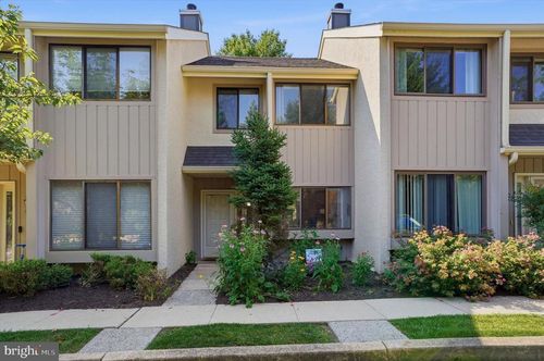 44 Landmark Dr, MALVERN, PA, 19355-2472 | Card Image