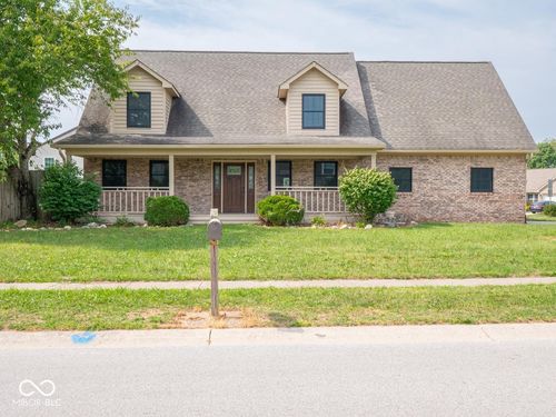 62 Eastview Dr, Bargersville, IN, 46106-8603 | Card Image