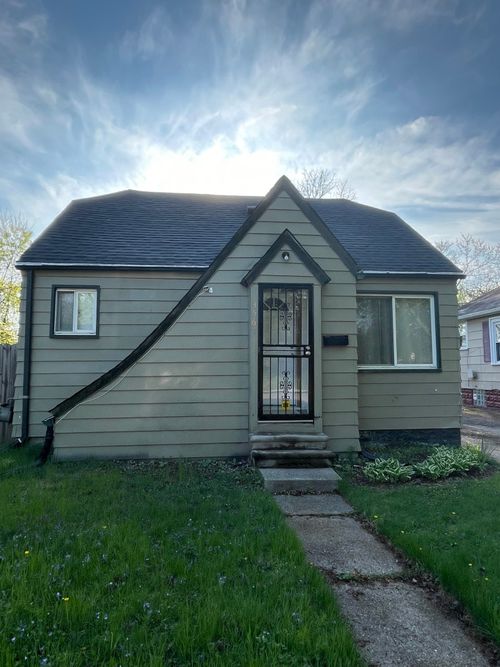 3567 Spruce St, Inkster, MI, 48141-2919 | Card Image